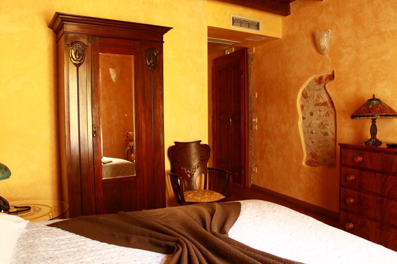 Agriturismo Villa Bissiniga Salo Ngoại thất bức ảnh